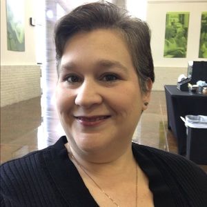 Meet your Posher, Pam